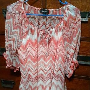 Womens XL blouse. By IZ Byer.